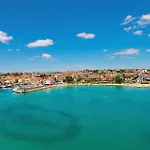 Beautiful In * Pakoštane