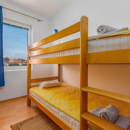 公寓 2 Bedroom Beautiful In *
