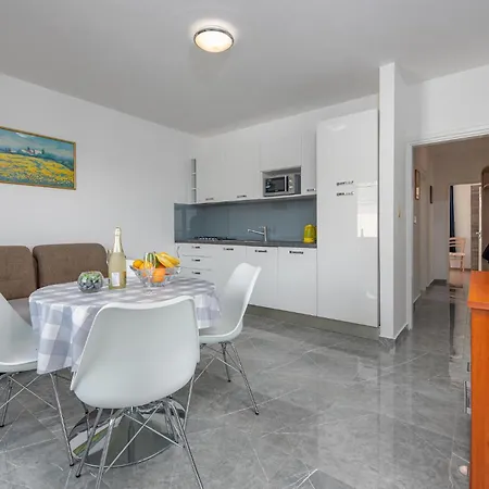 Amazing In Apartment